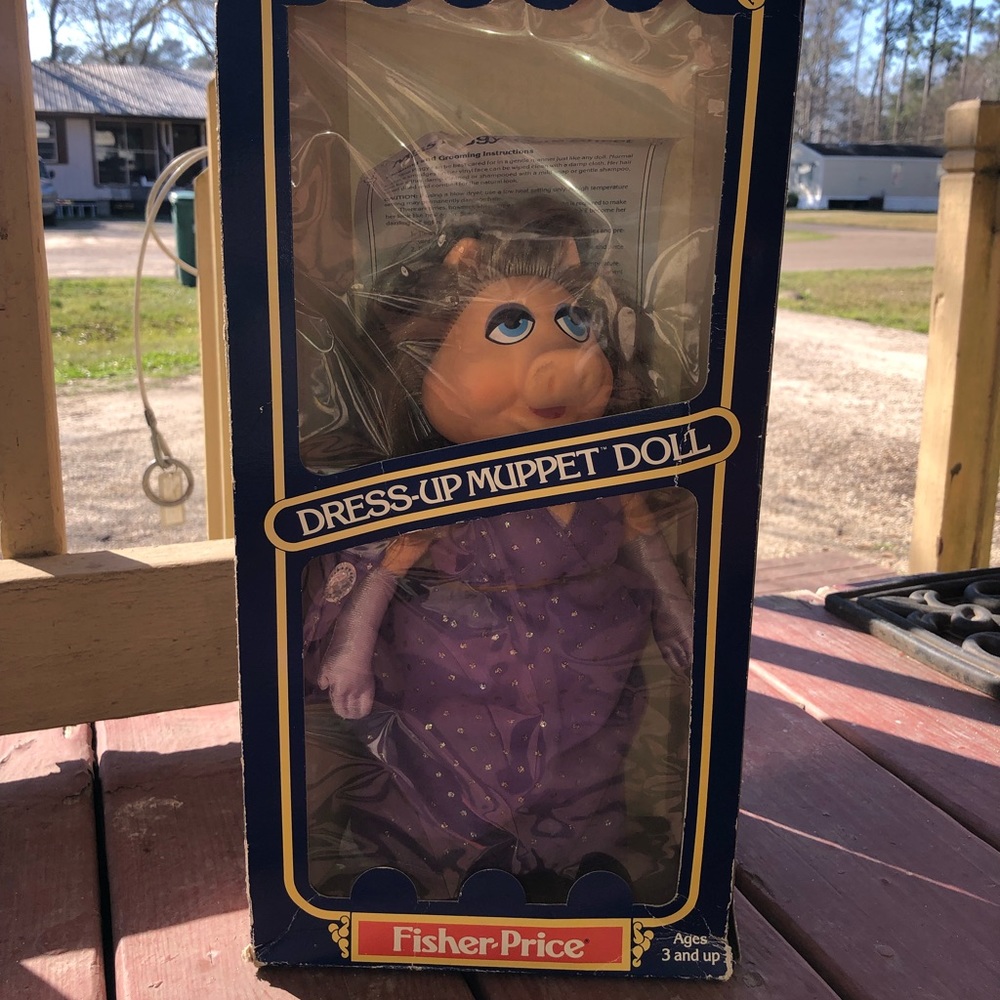 Miss piggy muppet dress doll 1981 vintage